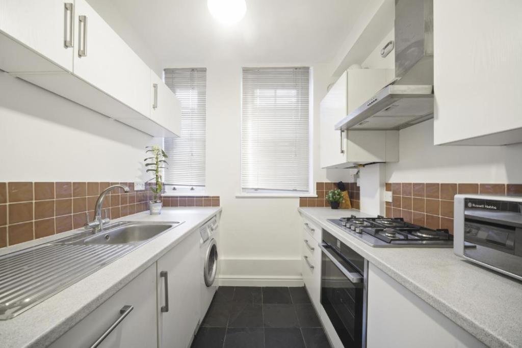 Appartamento Modern Deluxe Camberwell Denmark Londra